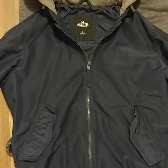 2 week old "New Material Only" Holister Jacket. - Picture 2 of 3